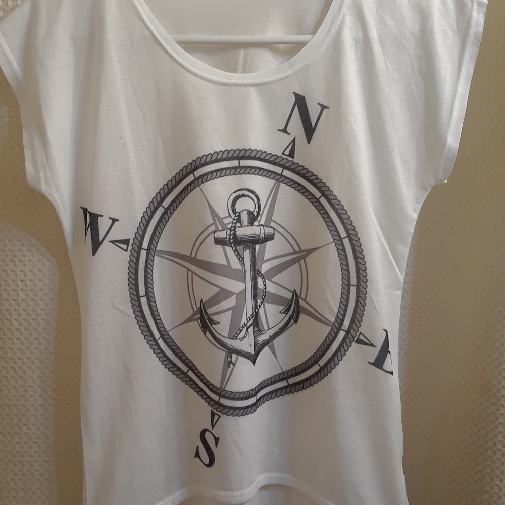 Cute Hi-low summer top with compass design